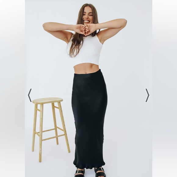 VRGGRL Black Satin Maxi Skirt - Picture 8 of 10